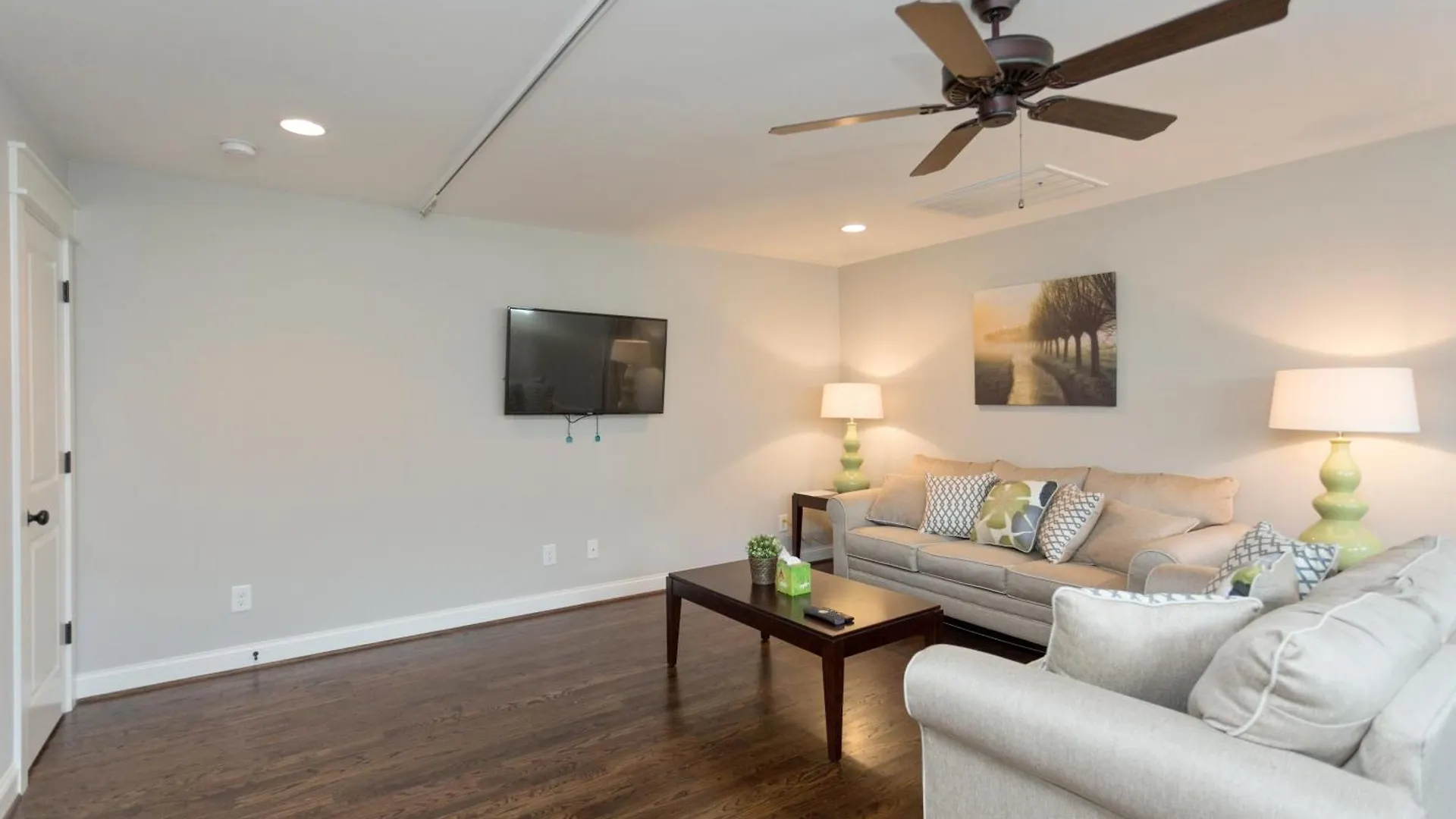 Modern Vacation Home I Nashville Holiday home