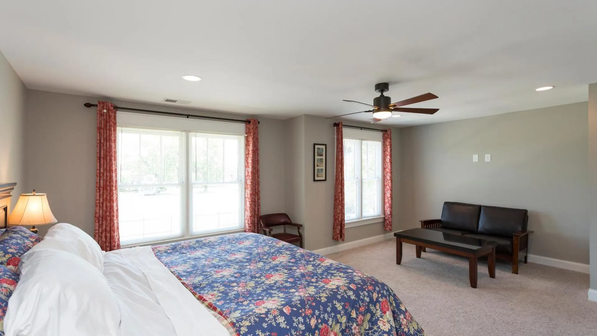 Holiday home Modern Vacation Home I Nashville